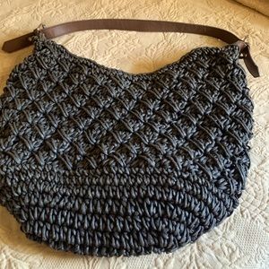 Black straw purse